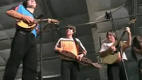 Handsome Molly - Roe Family Band