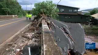 Cleanup underway on Oahu's North Shore after evacuation orders lifted