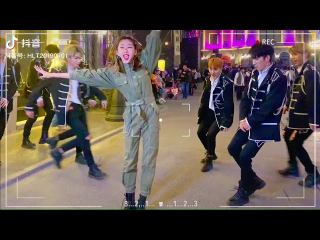 ✓ Nhóm nhảy HLT | Tổng hợp dance cover hay nhất tháng 11 class=