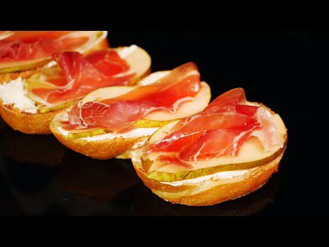 ГАРМОНИЧНОЕ СОЧЕТАНИЕ! Брускетта с хамоном и грушей | Bruschetta with Jamon & Pear