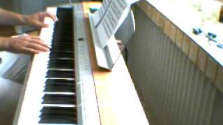 Video thumbnail of "Rambo score - piano cover"