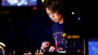 My first live set (and making everyone dance to geometry dash music)