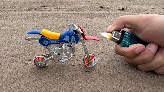 Nyalakan Mercon Motor Roda Gangsing, Tikus, Roket, Air Mancur Seru Lihat