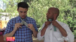 Do you know how to tie a Bow Tie? @kennethwingard teaches @j_benntt!