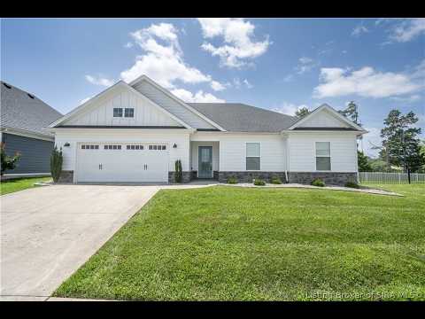 1041 Villas Court, Greenville, IN home video tour