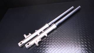 カワサキ【ゼファー ZEPHYR 400 ZR400C】用 純正フロントフォーク左右はこんな感じです。