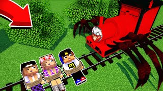 ПОЕЗД ПАУК и ПОЕЗД ПОЖИРАЕЛЬ Choo Choo Charles в МАЙНКРАФТ ДЕВУШКА ВИДЕО ТРОЛЛИНГ MINECRAFT