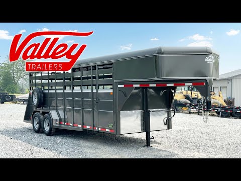 鉄道模型 TURNPIKE LIVESTOCK TRAILER MAMMOTH hqdefault.jpg