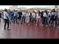 Танцы в Парке Горького в Москве на набережной у моста школа латиноамериканских танцев