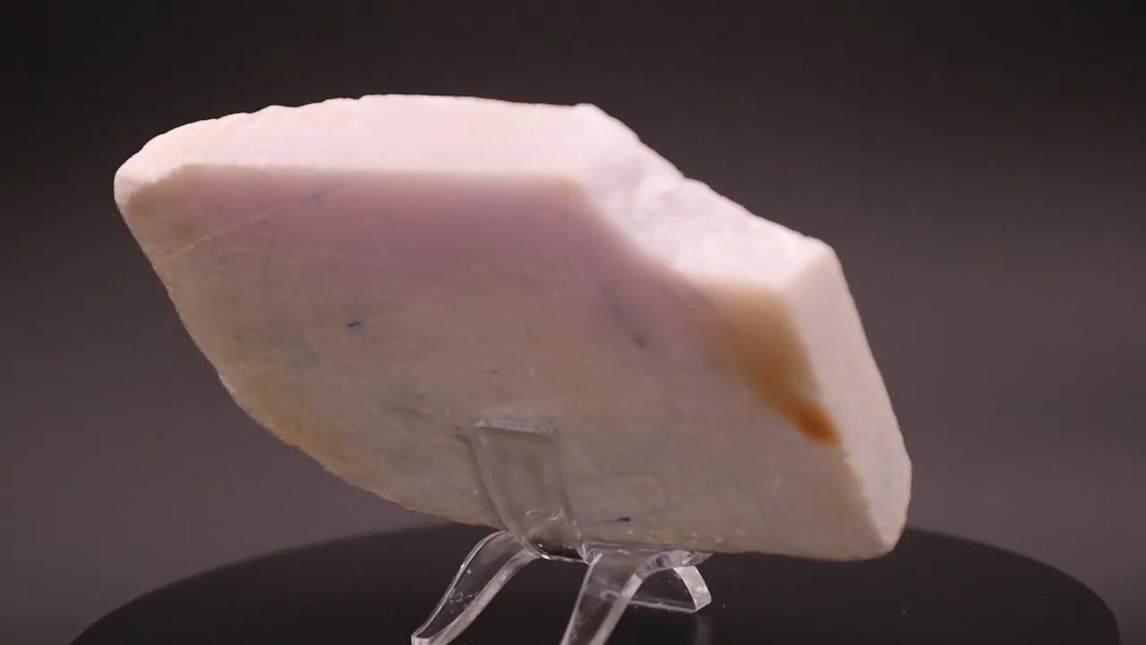 ミャンマーラベンダー翡翠原石(ひすい ヒスイ Jadeite)MJ260307 - YouTube