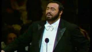 Luciano Pavarotti - Malinconia, Ninfa Gentile chords