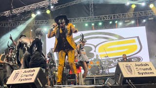 Jab King performs Chopping the line at PreeDay