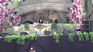 porter robinson the seconds with zedd slam the door w id tomorrowland 2013