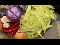 Mango Smashing with Dry Fish#food #healthyfood 