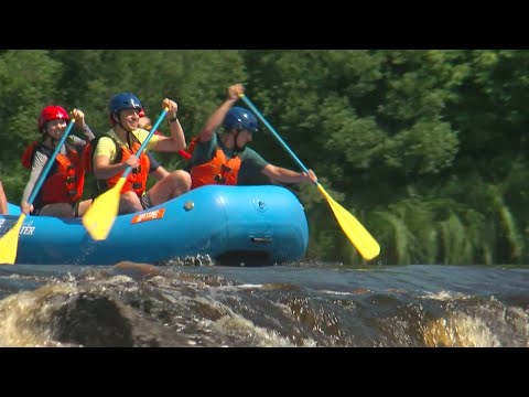 Video: Where to Go River Tubing i Minnesota