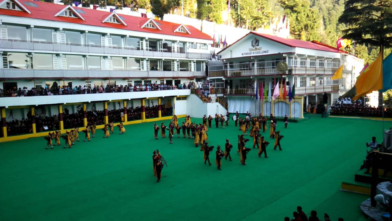 Fusion Of Bagpipes N Drums At Dalhousie Public School Dalhousie YouTube