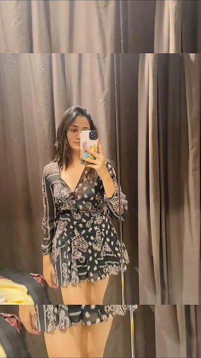 Losliya's January photos and videos Dump 😍❤️