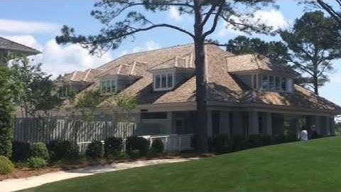 The architecture at Eagle Point Golf Club