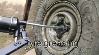 Bajaj Re Auto rickshaw full greasing