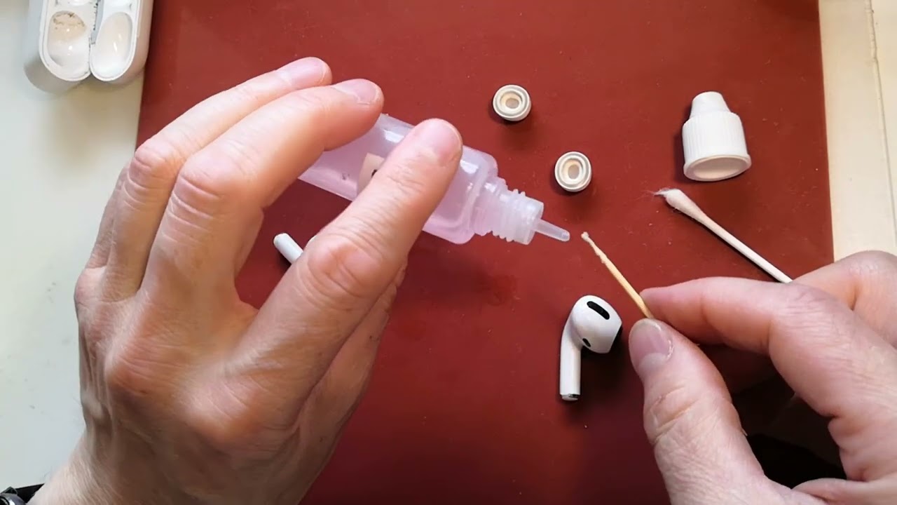 Airpods Pro crackling noise - fix and clean - YouTube