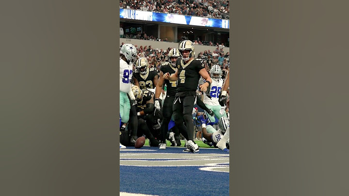 Derek Carr Hits the MJ Celly after TD #saints #nfl #shorts