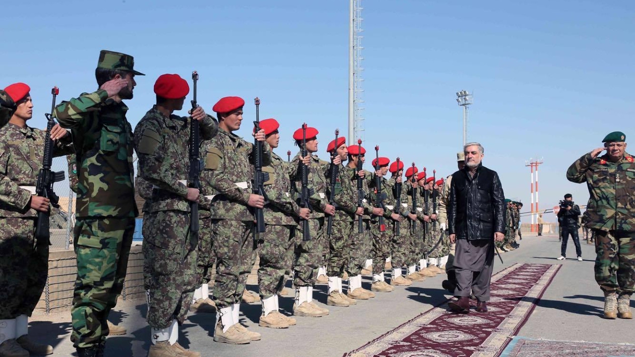 جریان سفر دکتور عبدالله عبدالله به ولایت هلمند جهت بررسی وضعیت امنیتی این ولایت