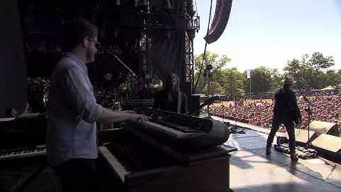 NEEDTOBREATHE - "Drive All Night" (Live at Austin City Limits on 10.14.12)