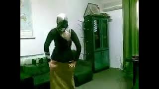 تمرجيه ترقص للدكتور في العياده بتاعتوووو