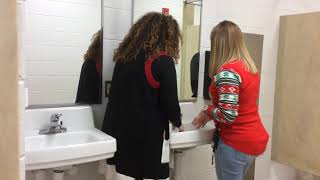 How NOT to behave in the bathroom 2