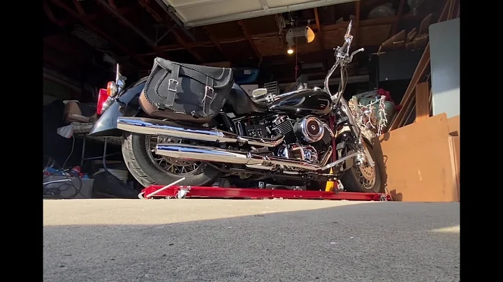 Before/after V Star 1100 Classic Drilled pipes to Baron’s Customs