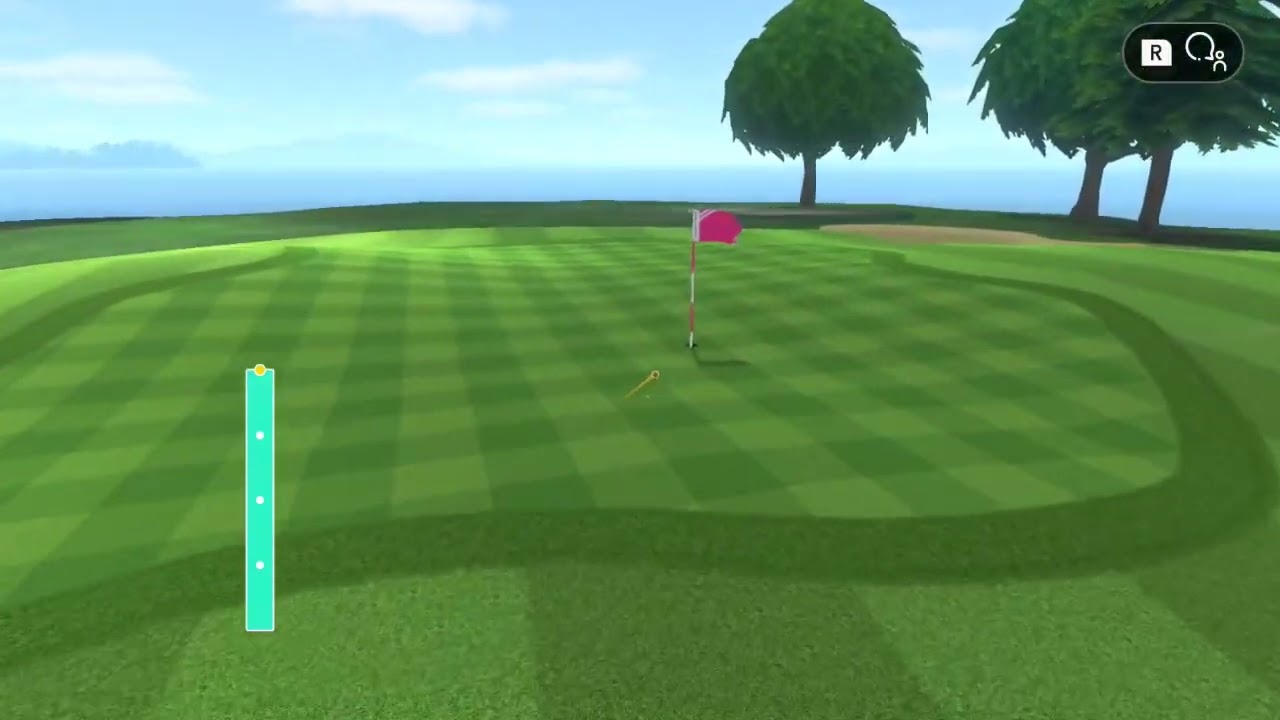 Albatross hole 14 with very high wind. 