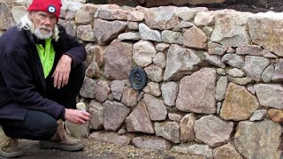 How To Build A Retaining Wall - Tips And Tricks For The Perfect Diy Landscaping Design