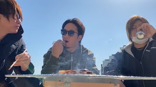 地元の海で七輪しながら対談してみた