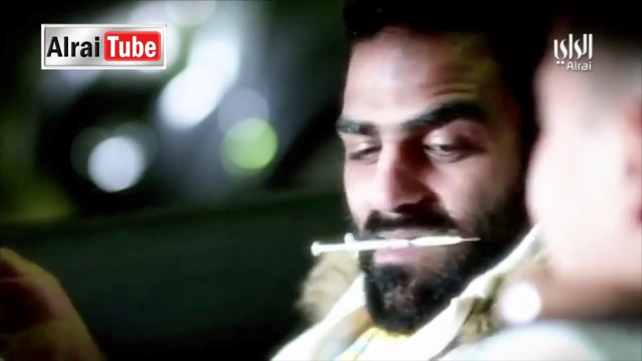 متعاطي كيميكال يقتل أمه ب٩٠ طعنه بالسكين !