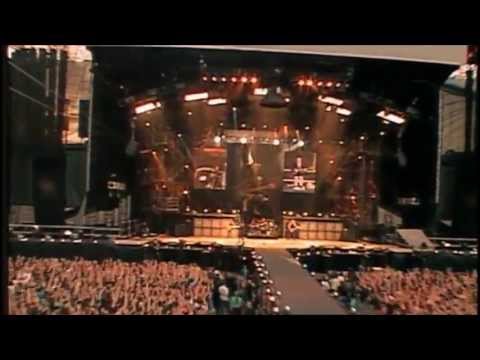 AC/DC - Stiff Upper Lip (Live Munich 2001) - YouTube