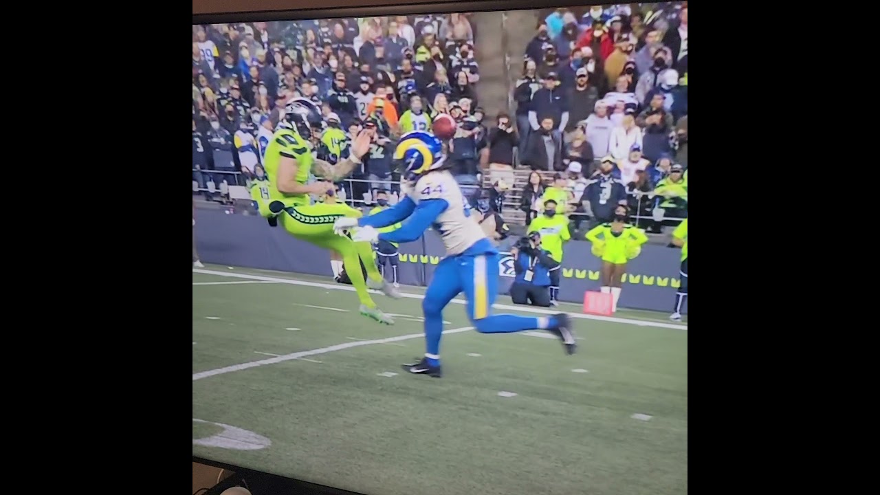 Jamir Jones Aquinas Institute of Rochester. Blocks Punt for LA Rams