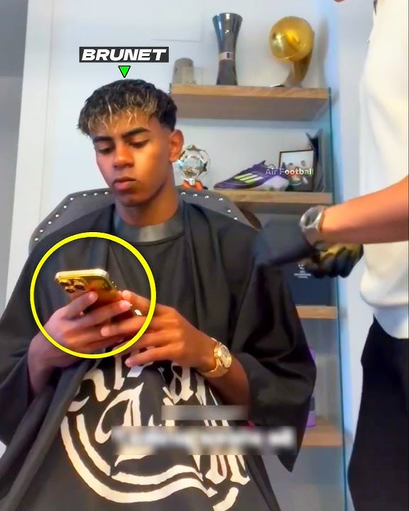 Blonde Aura in Barcelona 👱‍♂️