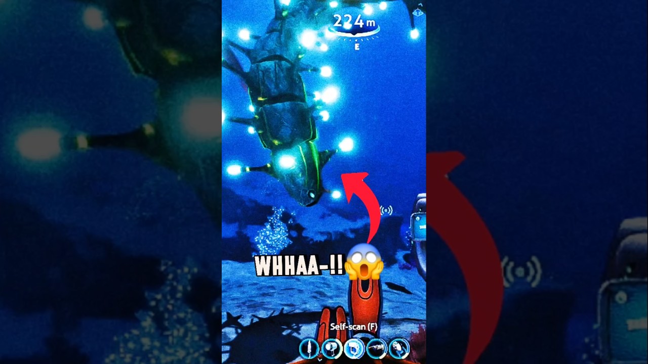 Subnautica but you're afraid of the ocean💀😅