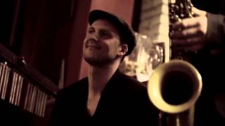 Acoustic Lounge How Sweet - Live At Tango Y Vinos