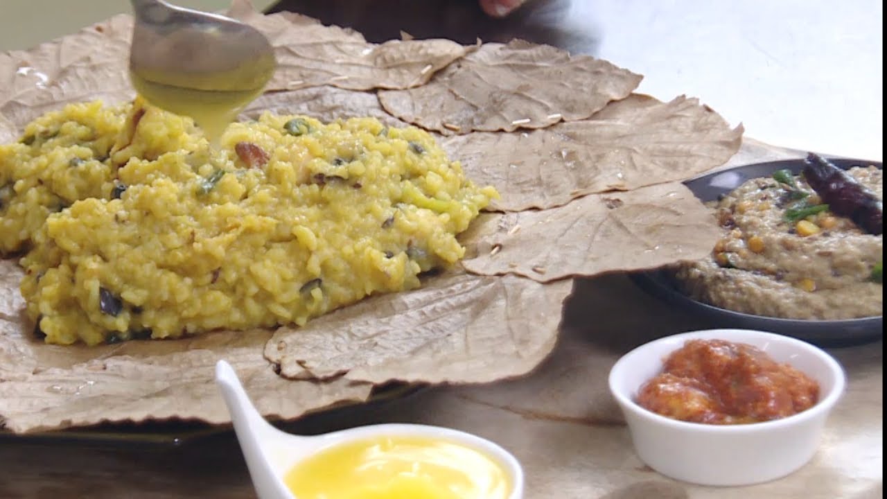 Breakfast - Ghee Roast Pongal with Smoked Onion Peanut Chutney | Vahchef - VahRehVah