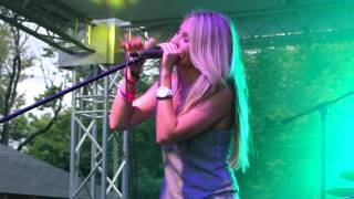 Whitney Duncan performs "Young In America" at Froggy Field Party in Eminence, KY in 2012!!