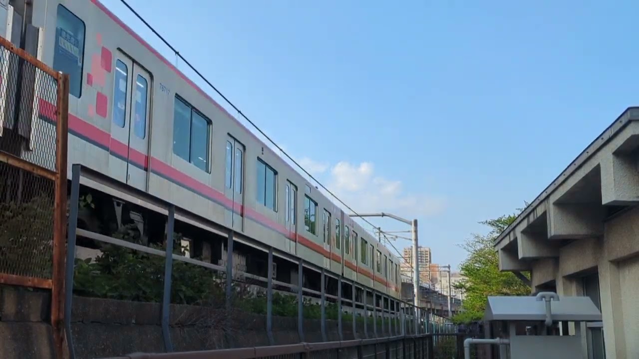 東武鉄道 70000系71717F【20260416】 - YouTube