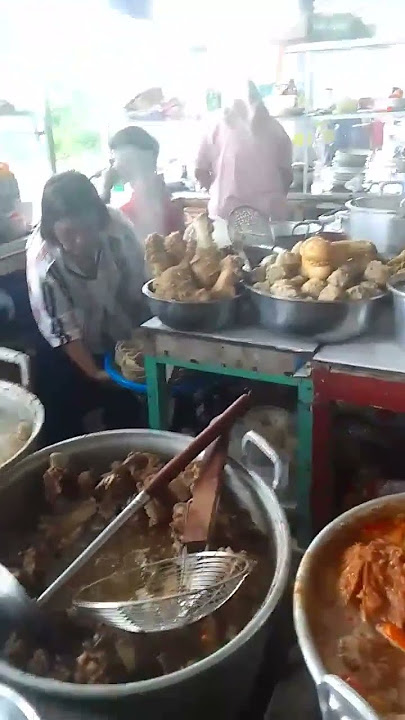 Baru kali ini .nyobain Bakso pelakor🤣 #baksobesar#baksofiral
