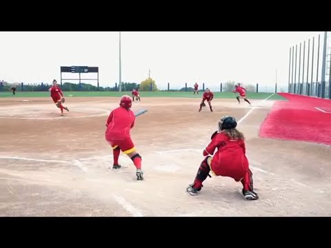 Vídeo: Quina posició de softbol és la més difícil?
