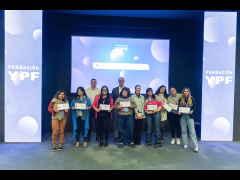 Más mujeres en tecnología: el éxito del programa Ingenias de Fundación YPF
