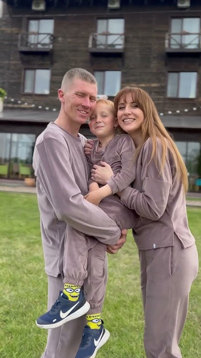 Сімейний костюмчик з велюру🤍 #fashion #maybel #маркетбілизни # ...