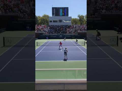 Video: Coco Vandeweghe - pemain tenis Amerika