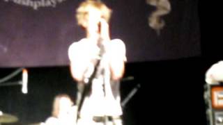 push play soundcheck wheres nick haha