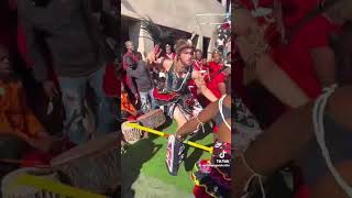 Ubizo alukhethi bala....