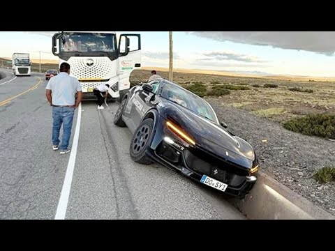 IDIOTS IN CARS 82